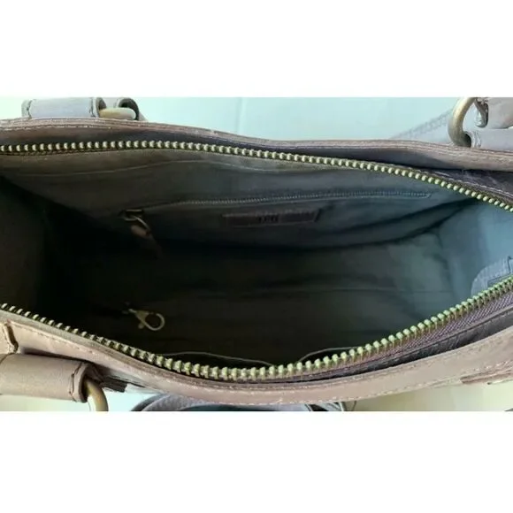 NWT $388 Frye Melissa Washed
Pull Up Leather Sachel - - Picture 5 of 10